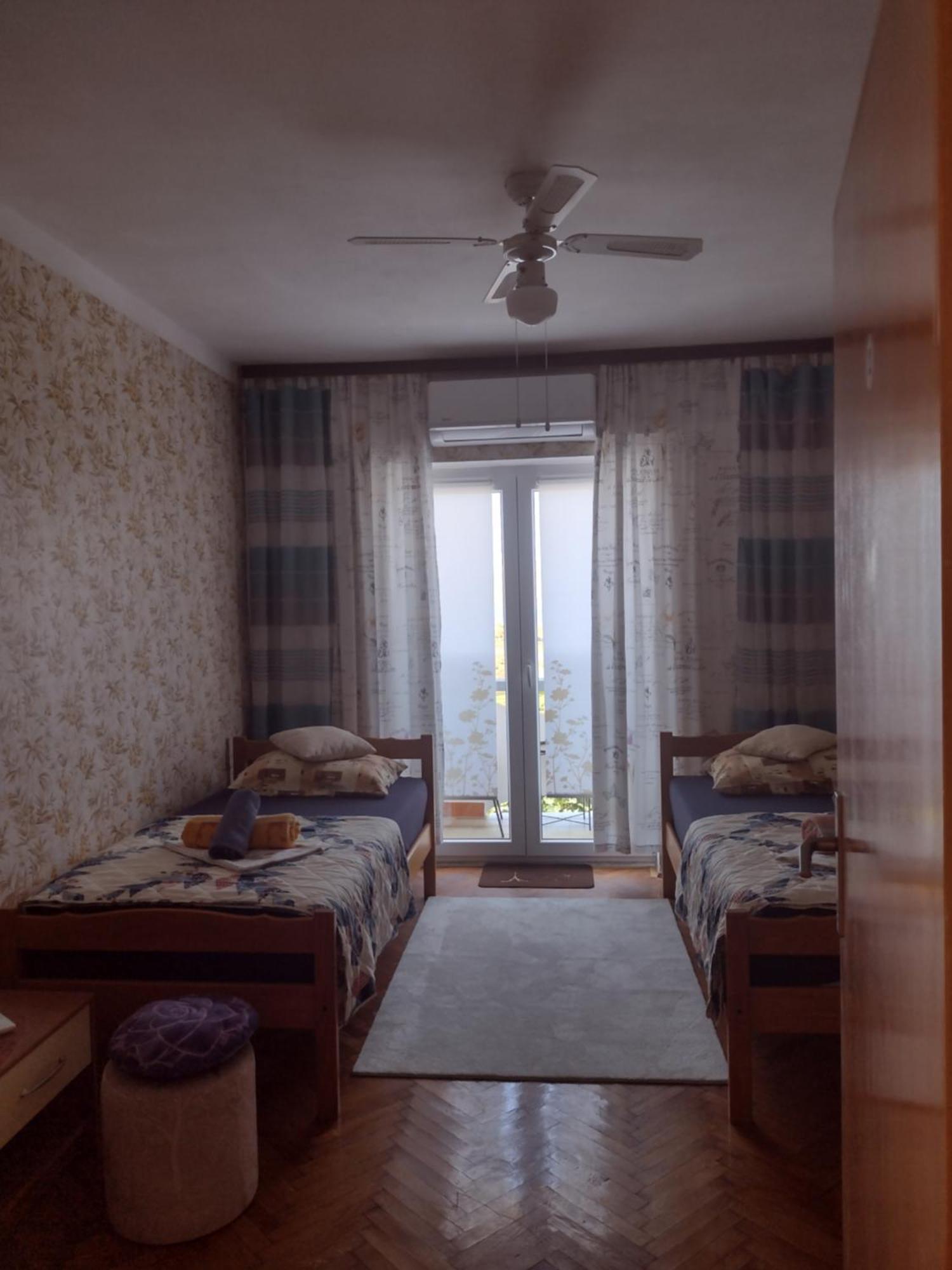 Apartmani Alen Dinjiška Zewnętrze zdjęcie